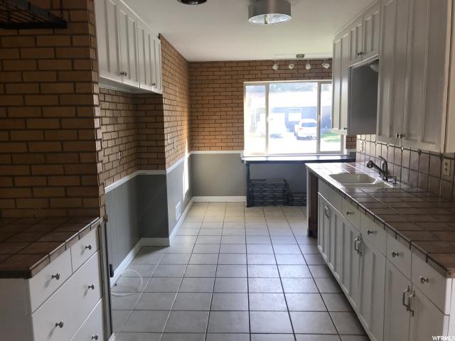 439 E Knollcrest St, Murray, UT 84107 — photo 4