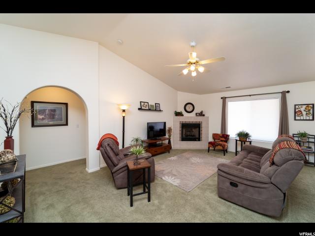 984 E 900 S #8, St. George, UT 84790 — photo 2