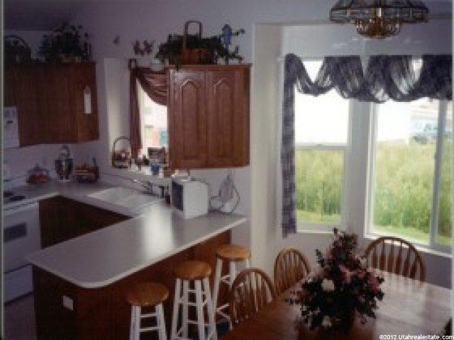 1054 E 1200 N, Ogden, UT 84404 — photo 4
