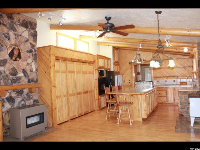 1083 N 460 W, Torrey, UT 84775 — photo 11