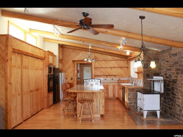 1083 N 460 W, Torrey, UT 84775 — photo 6