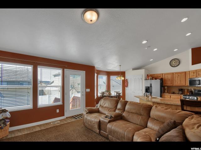 1971 N 2595 W, Clinton, UT 84015 — photo 6