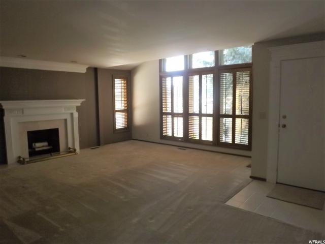 944 S Simoron Dr E, Ogden, UT 84404 — photo 4