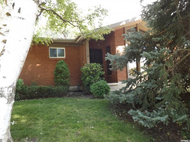 944 S Simoron Dr E, Ogden, UT 84404 — photo 2