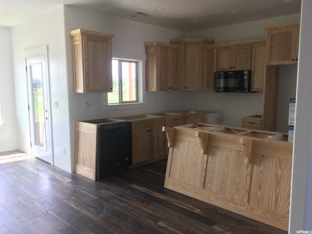 588 E Eagle Dr #503, Preston, ID 83263 — photo 3