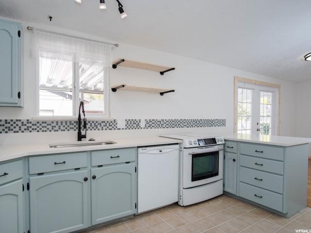 489 Barlow, Clearfield, UT 84015 — photo 7