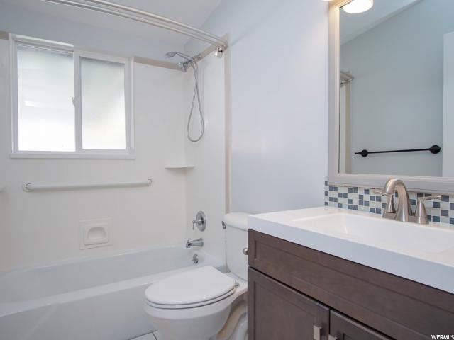 489 Barlow, Clearfield, UT 84015 — photo 11