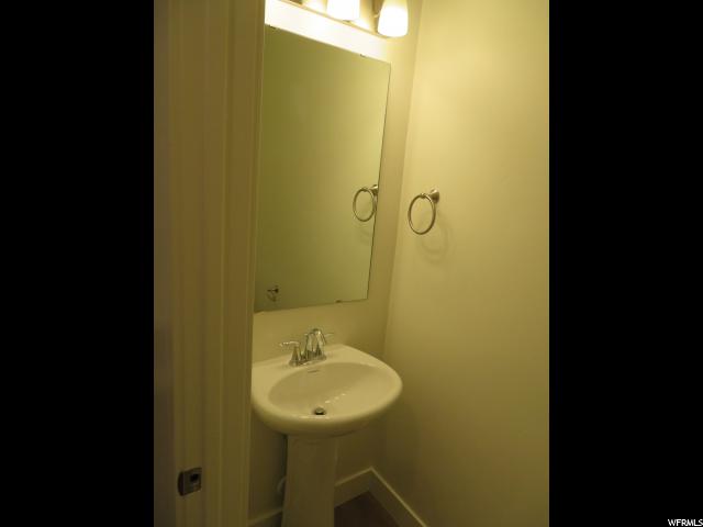683 E 480 S, Hyrum, UT 84319 — photo 9