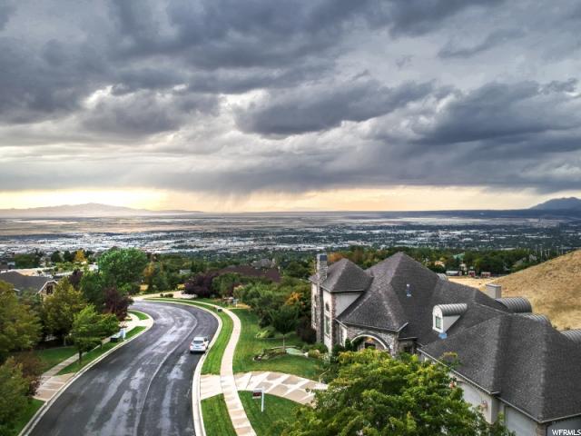 289 E Summerwood Dr, Bountiful, UT 84010 — photo 3