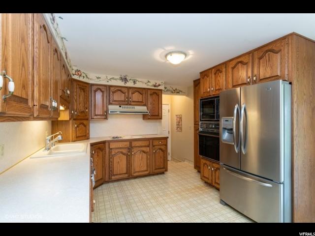 4533 S 2075 W, Roy, UT 84067 — photo 9