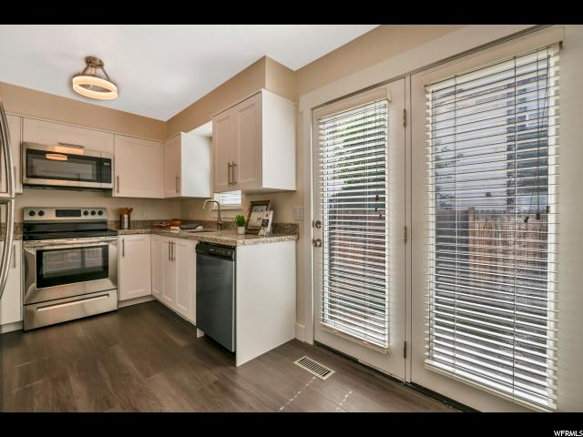 679 E 8800 S, Sandy, UT 84070 — photo 3