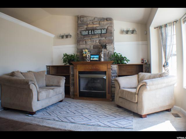 1128 W 1580 N, Clinton, UT 84015 — photo 2