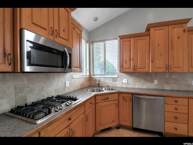 1231 S 2375 W, Syracuse, UT 84075 — photo 10
