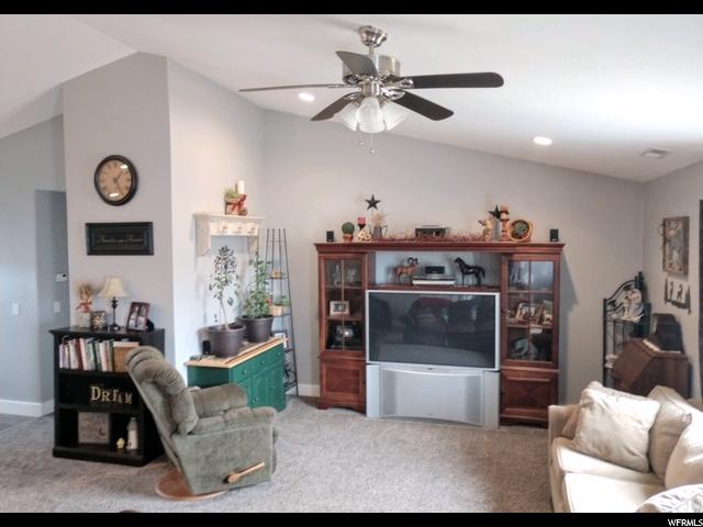 564 S 400 E, Preston, ID 83263 — photo 3
