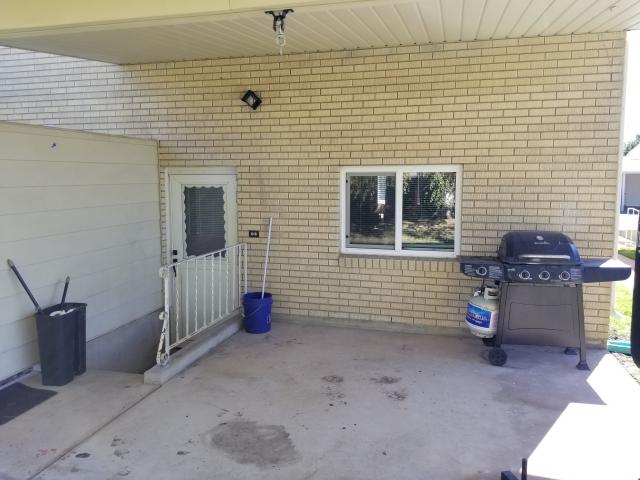 2346 W Chateau Dr, Roy, UT 84067 — photo 5