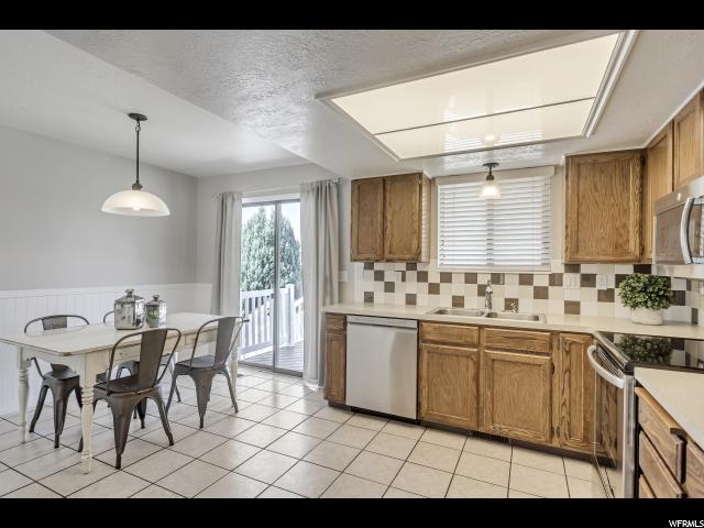 249 E Phillips S, Layton, UT 84041 — photo 5