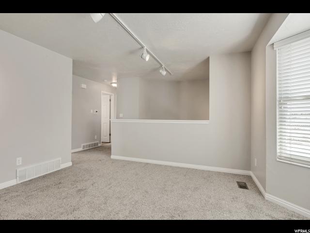 249 E Phillips S, Layton, UT 84041 — photo 4