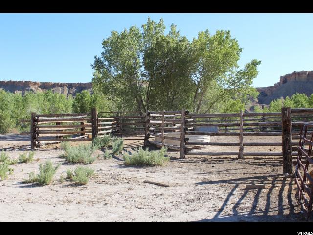 7500 E Highway 24 St S, Caineville, UT 84775 — photo 2