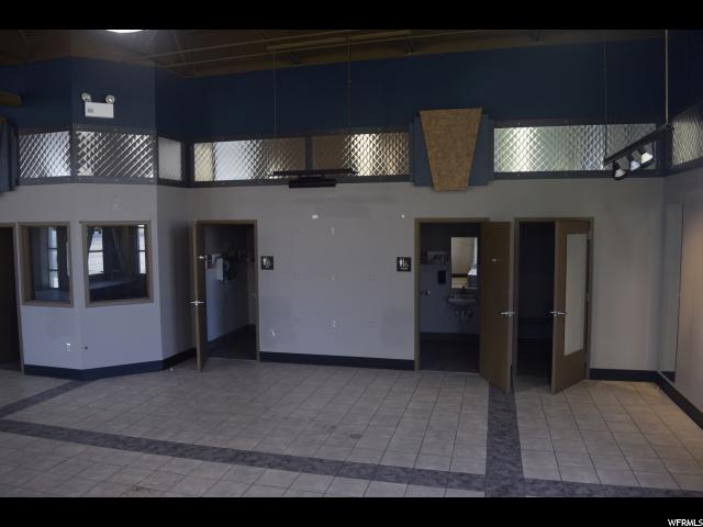2359 N Main St W, North Logan, UT 84341 — photo 12