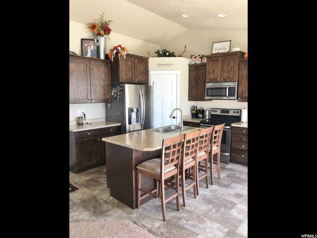 516 E 1080 S, Roosevelt, UT 84066 — photo 4