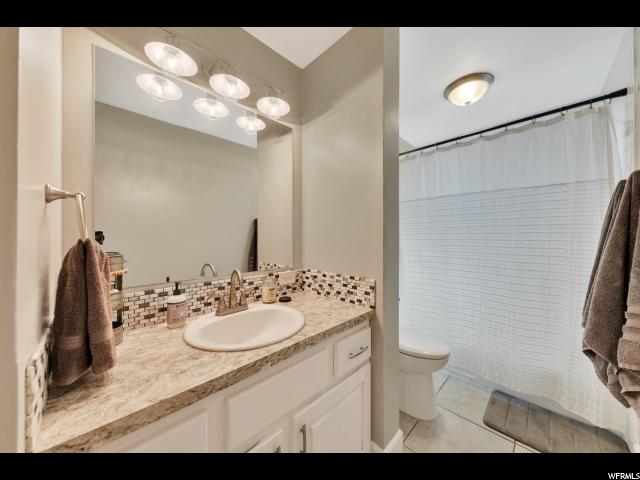 388 E 2625 N, Layton, UT 84041 — photo 10