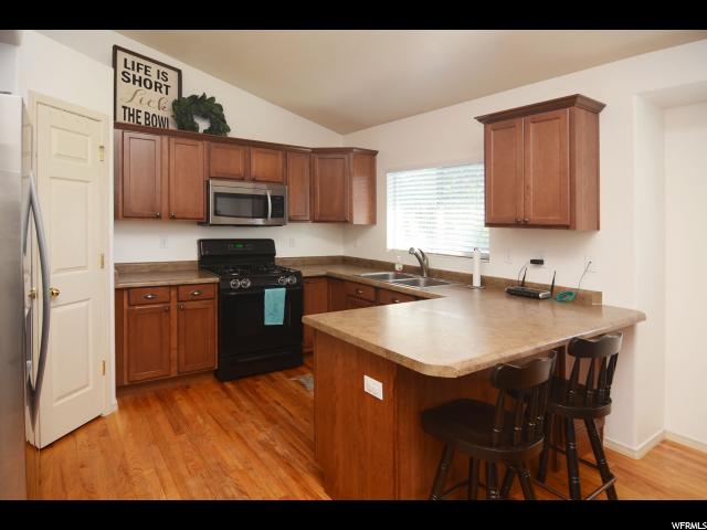 1412 N 2400 W, Clinton, UT 84015 — photo 4