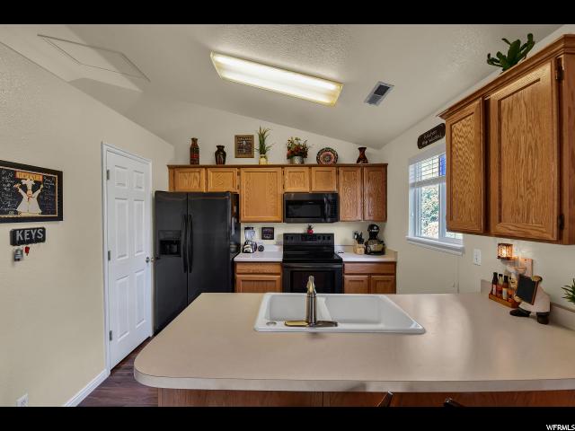 562 E 825 N, Ogden, UT 84404 — photo 7