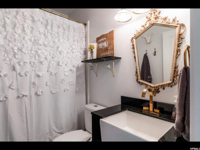 16 Courtyard Ln, Centerville, UT 84014 — photo 6