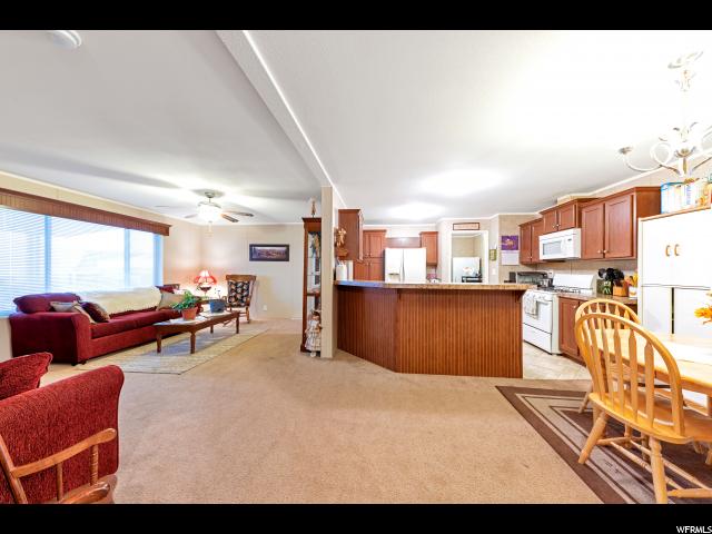 37 Sunset Dr, Layton, UT 84041 — photo 5