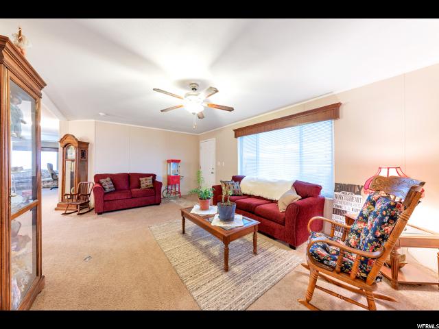 37 Sunset Dr, Layton, UT 84041 — photo 4
