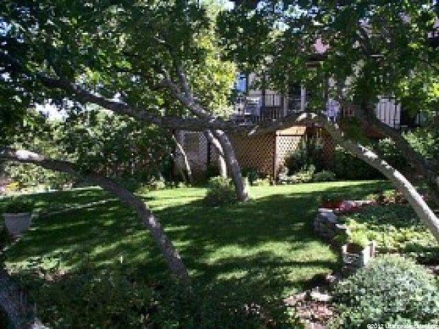 2998 Oakwood Dr, Bountiful, UT 84010 — photo 3