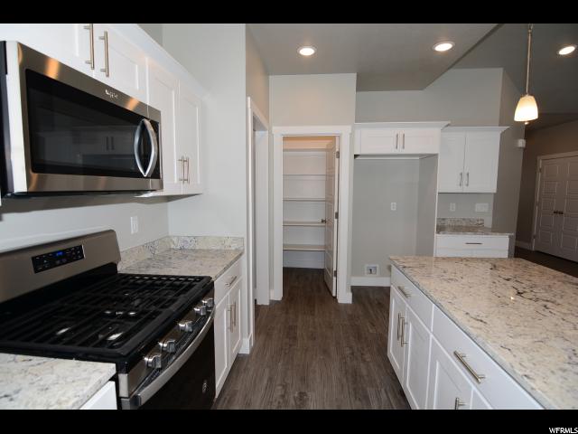 180 E 200 N, Hyrum, UT 84319 — photo 9