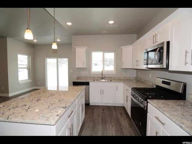 180 E 200 N, Hyrum, UT 84319 — photo 7