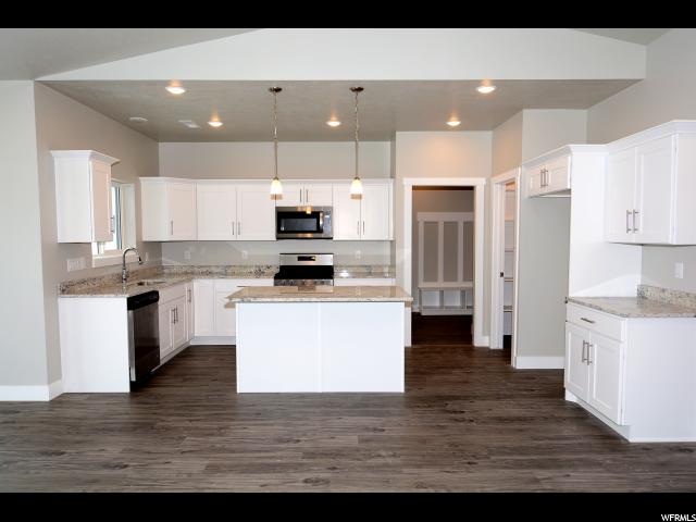 180 E 200 N, Hyrum, UT 84319 — photo 3