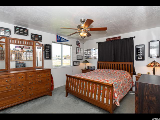 5212 Vista Dr, Roy, UT 84067 — photo 9