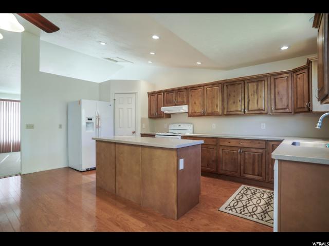 1147 N 75 W, Layton, UT 84041 — photo 7