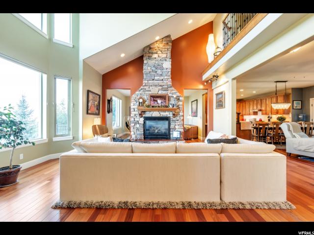 3795 S Highland Ct E, Bountiful, UT 84010 — photo 9