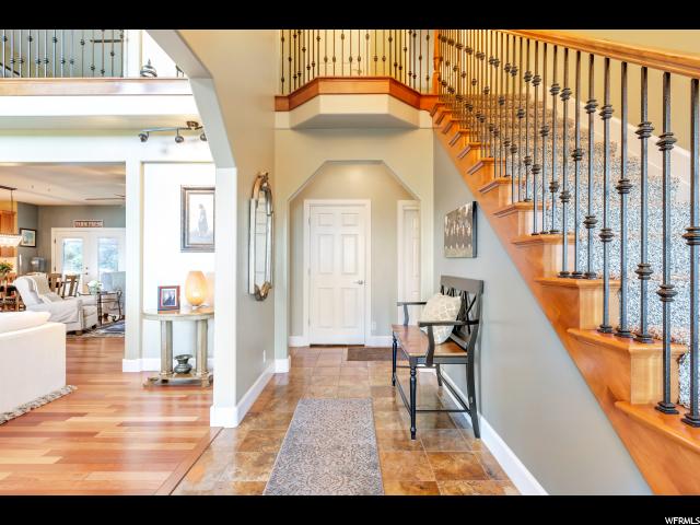3795 S Highland Ct E, Bountiful, UT 84010 — photo 5