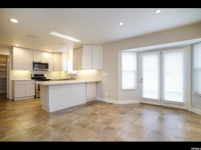 1065 W 4100 S, Riverdale, UT 84405 — photo 5