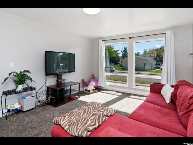 554 6th St, Ogden, UT 84404 — photo 3