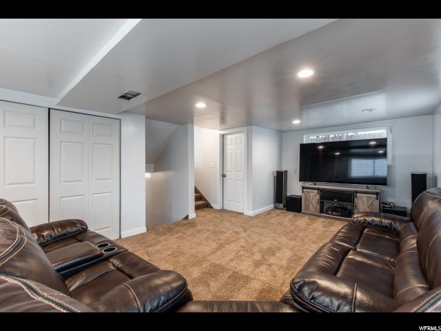 10116 S Mount View Dr E, Sandy, UT 84070 — photo 11