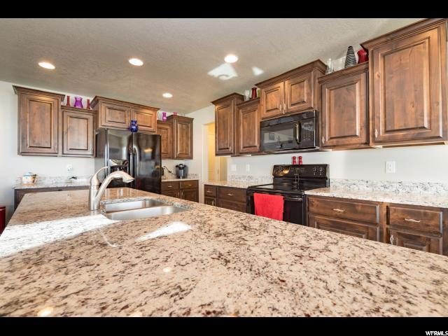 1479 W 2465 N, Clinton, UT 84015 — photo 5