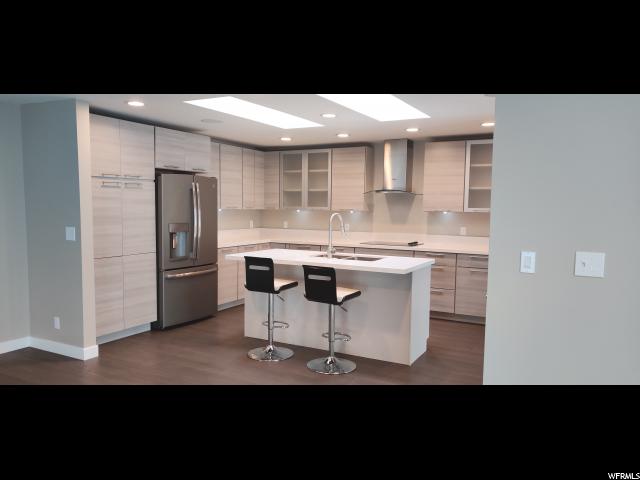 3989 S 2250 E, Holladay, UT 84124 — photo 5