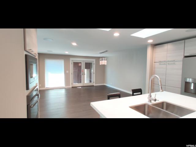 3989 S 2250 E, Holladay, UT 84124 — photo 6