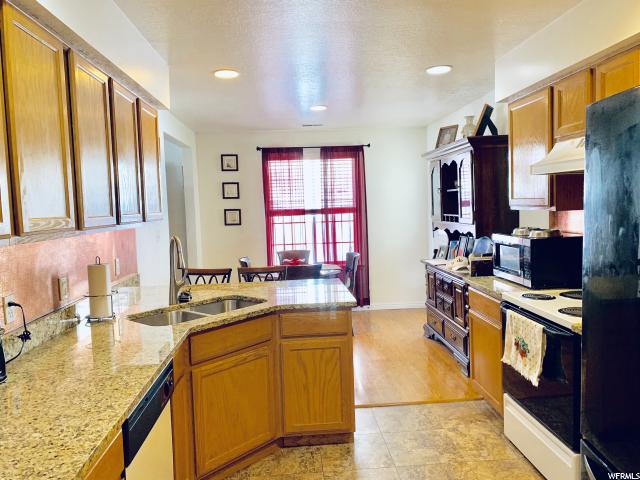 1768 N 2615 W, Clinton, UT 84015 — photo 10