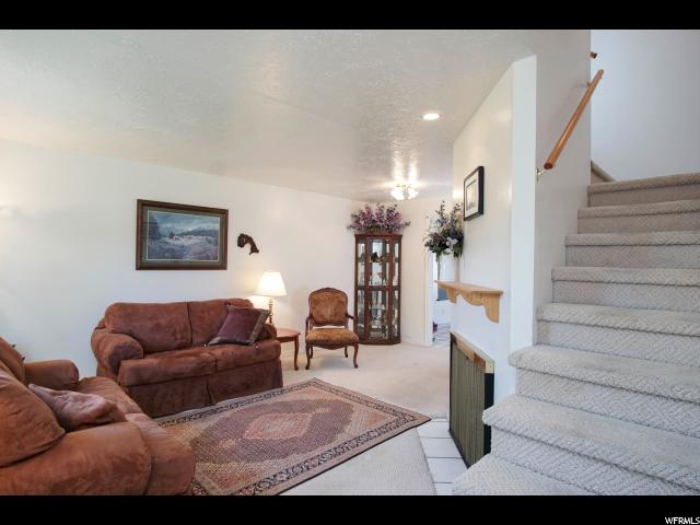 571 N 200 W, Bountiful, UT 84010 — photo 3