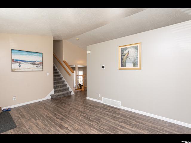 1147 N 780 W, Clinton, UT 84015 — photo 6
