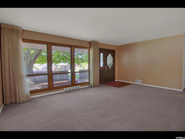 5710 S 2700 W, Roy, UT 84067 — photo 4