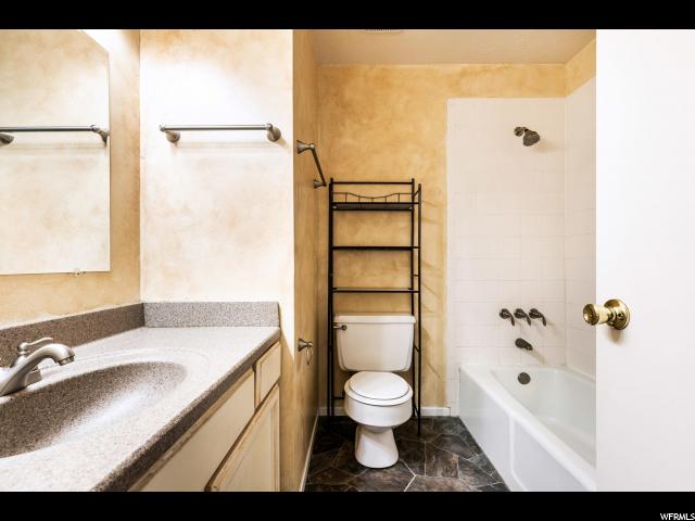 332 W 250 N, Bountiful, UT 84010 — photo 11