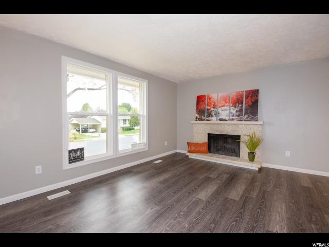 2568 N 690 W, Clinton, UT 84015 — photo 2